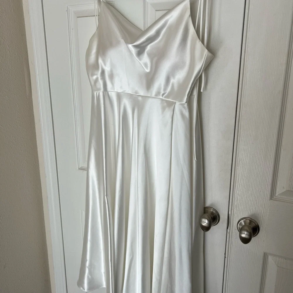 Cinderella Divine White Satin Gown - Picture 1 of 6